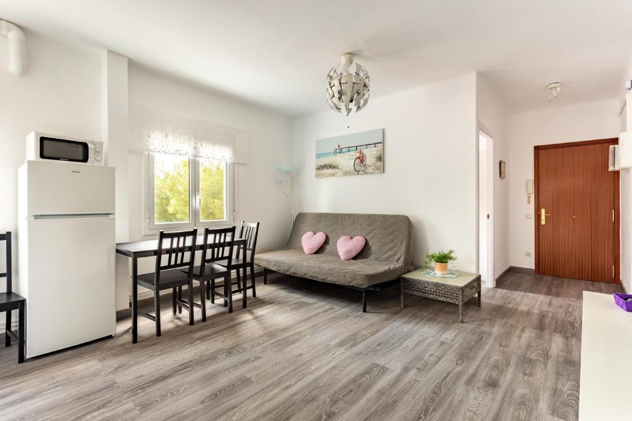 Barca 3 New Lovely Aprtment Near Beach Sant Adria de Besos Ngoại thất bức ảnh