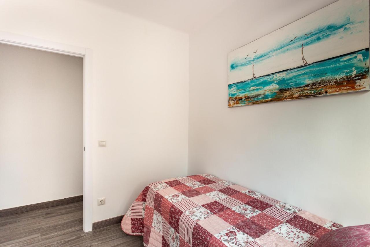 Barca 3 New Lovely Aprtment Near Beach Sant Adria de Besos Ngoại thất bức ảnh
