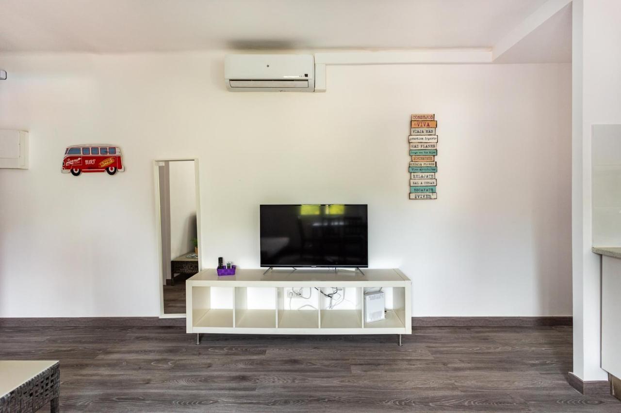 Barca 3 New Lovely Aprtment Near Beach Sant Adria de Besos Ngoại thất bức ảnh